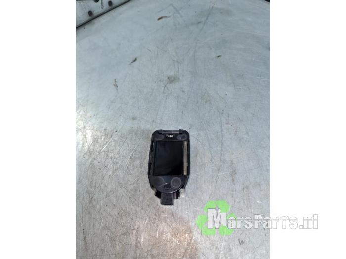 Gebruikte Regensensor Mazda 3 (BM/BN) 2.0 SkyActiv-G 165 16V Prijs € 40,00 Margeregeling aangeboden door Autodemontagebedrijf De Mars