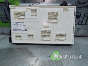 Gebruikte Computer Body Control Mercedes B (W246) 1.6 B-180 BlueEFFICIENCY Turbo 16V Prijs € 40,00 Margeregeling aangeboden door Autodemontagebedrijf De Mars