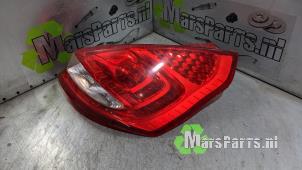 Gebruikte Achterlicht rechts Ford Fiesta 6 (JA8) 1.25 16V Prijs € 25,00 Margeregeling aangeboden door Autodemontagebedrijf De Mars