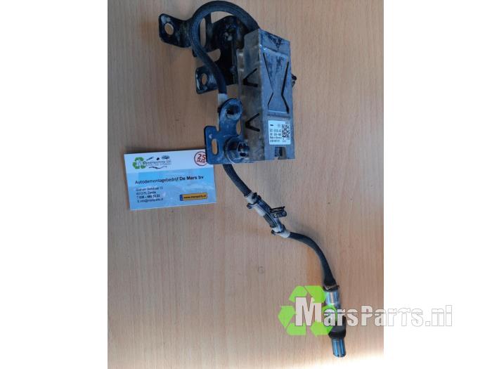 Lambda Sonde van een Ford Transit 2.0 TDCi 16V Eco Blue MHEV 130 2021