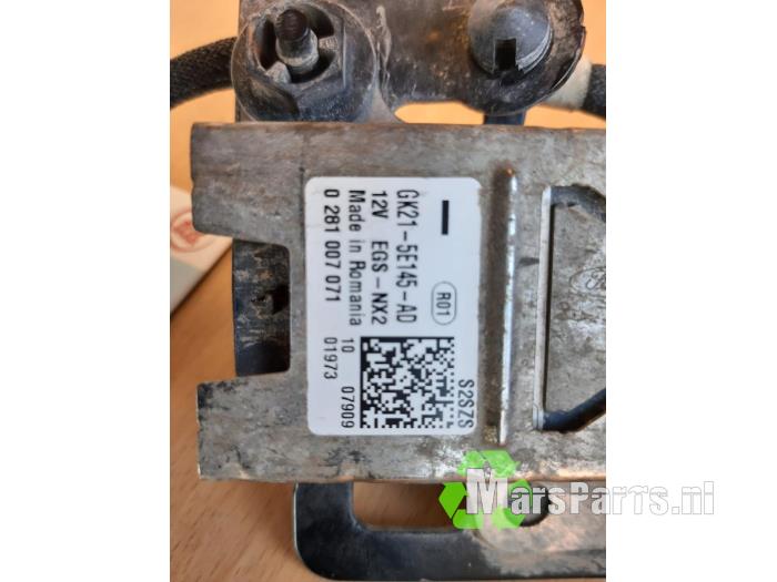Lambda Sonde van een Ford Transit 2.0 TDCi 16V Eco Blue MHEV 130 2021