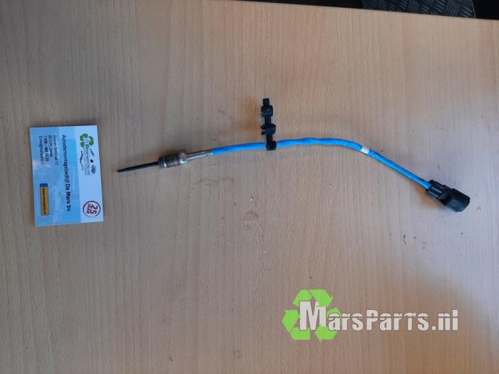 Gebruikte Uitlaat temperatuursensor Ford Transit 2.0 TDCi 16V Eco Blue MHEV 130 Prijs € 50,00 Margeregeling aangeboden door Autodemontagebedrijf De Mars