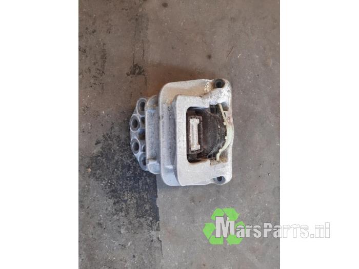 Gebruikte Motorrubber Ford Transit 2.0 TDCi 16V Eco Blue MHEV 130 Prijs € 32,00 Margeregeling aangeboden door Autodemontagebedrijf De Mars