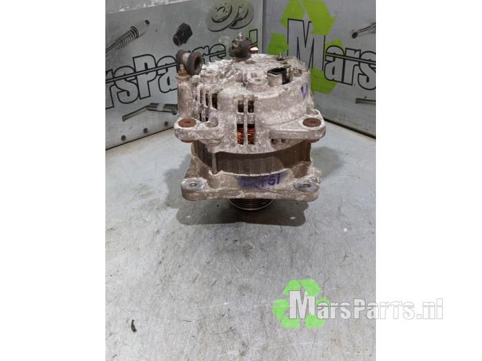 Gebruikte Dynamo Volkswagen Transporter/Caravelle T5 1.9 TDi Prijs € 25,00 Margeregeling aangeboden door Autodemontagebedrijf De Mars