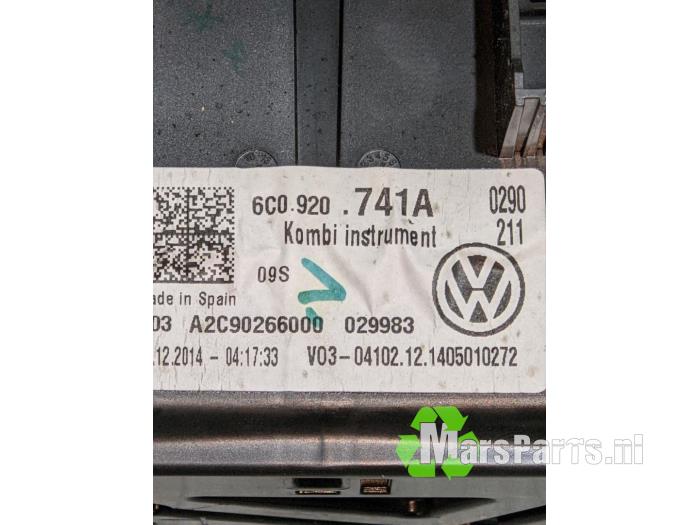 Kilometerteller KM van een Volkswagen Polo V (6R) 1.4 TDI DPF BlueMotion technology 2015