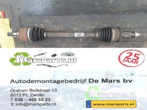 Gebruikte Cardanas links-voor (VWA) Suzuki Swift (ZA/ZC/ZD1/2/3/9) 1.3 VVT 16V Prijs € 24,00 Margeregeling aangeboden door Autodemontagebedrijf De Mars