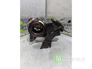 Gebruikte Blower Mercedes GL (X164) 4.0 GL 420 CDI V8 32V Prijs € 60,00 Margeregeling aangeboden door Autodemontagebedrijf De Mars