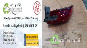Gebruikte Achterlicht rechts Renault Clio IV (5R) 0.9 Energy TCE 90 12V Prijs € 25,00 Margeregeling aangeboden door Autodemontagebedrijf De Mars