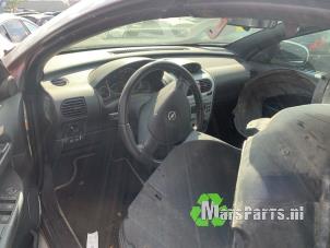 Gebruikte Airbag set + dashboard Opel Tigra Twin Top 1.4 16V Prijs op aanvraag aangeboden door Autodemontagebedrijf De Mars