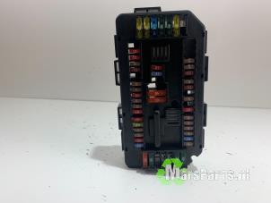 Gebruikte Zekeringkast BMW 1 serie (F20) 116i 1.6 16V Prijs € 40,00 Margeregeling aangeboden door Autodemontagebedrijf De Mars