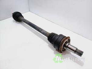 Gebruikte Aandrijfas rechts-achter Mercedes C (W205) C-200 1.6 CDI BlueTEC, C-200 d 16V Prijs € 95,00 Margeregeling aangeboden door Autodemontagebedrijf De Mars