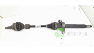 Gebruikte Homokineetas rechts-voor Mini Countryman (R60) 1.6 16V Cooper Prijs € 100,00 Margeregeling aangeboden door Autodemontagebedrijf De Mars