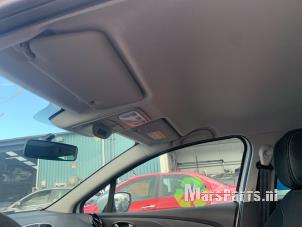 Gebruikte Dashboardkastje Renault Clio IV Estate/Grandtour (7R) 0.9 Energy TCE 12V Prijs € 40,00 Margeregeling aangeboden door Autodemontagebedrijf De Mars