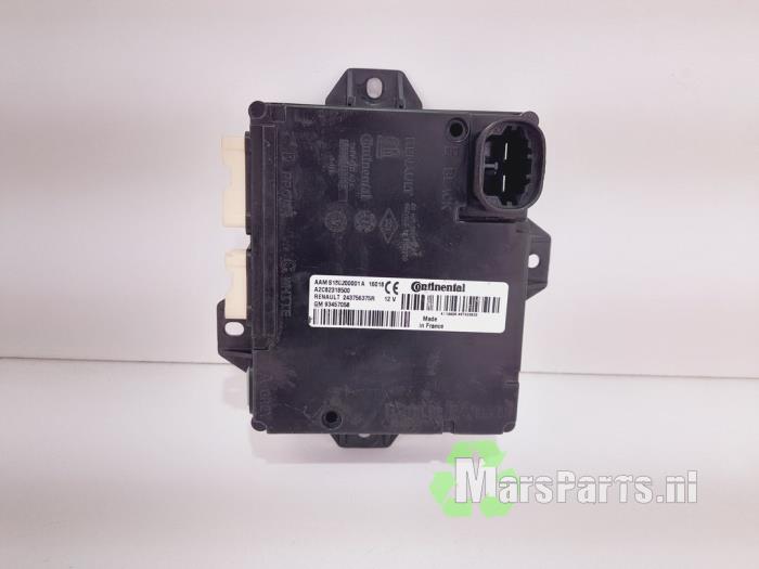 Gebruikte Computer Body Control Opel Vivaro 1.6 CDTI 115 Prijs € 50,00 Margeregeling aangeboden door Autodemontagebedrijf De Mars