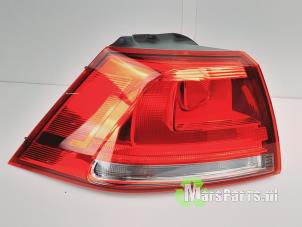Gebruikte Achterlicht links Volkswagen Golf VII (AUA) 2.0 TDI 16V Prijs € 60,00 Margeregeling aangeboden door Autodemontagebedrijf De Mars
