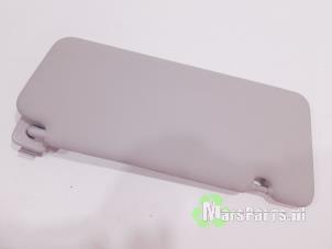 Gebruikte Zonneklep Smart Forfour (453) 1.0 12V Prijs € 25,00 Margeregeling aangeboden door Autodemontagebedrijf De Mars