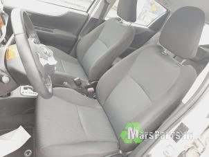 Gebruikte Bekleding Set (compleet) Toyota Yaris III (P13) 1.5 16V Hybrid Prijs € 200,00 Margeregeling aangeboden door Autodemontagebedrijf De Mars