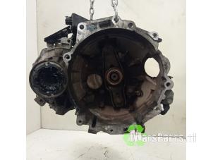 Gebruikte Versnellingsbak Volkswagen Touran (1T3) 1.4 16V TSI 140 Prijs € 450,00 Margeregeling aangeboden door Autodemontagebedrijf De Mars