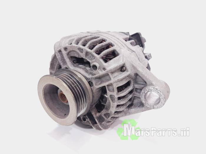 Gebruikte Dynamo Fiat Stilo (192A/B) 1.6 16V 3-Drs. Prijs € 35,00 Margeregeling aangeboden door Autodemontagebedrijf De Mars