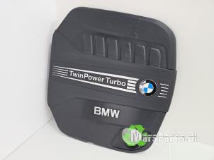 Gebruikte Afdekplaat motor BMW 7 serie (F01/02/03/04) 740d xDrive 24V Prijs € 60,00 Margeregeling aangeboden door Autodemontagebedrijf De Mars