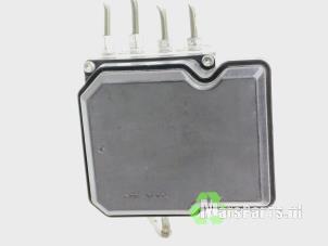 Gebruikte ABS Pomp Nissan Juke (F15) 1.6 DIG-T 16V 4x4 Prijs € 270,00 Margeregeling aangeboden door Autodemontagebedrijf De Mars