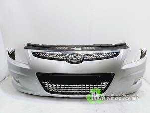 Gebruikte Bumper voor Hyundai i30 (FD) 1.4 CVVT 16V Prijs € 125,00 Margeregeling aangeboden door Autodemontagebedrijf De Mars