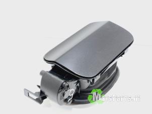 Gebruikte Tank Klep BMW 3 serie Touring (F31) 320d 2.0 16V EfficientDynamicsEdition Prijs € 27,00 Margeregeling aangeboden door Autodemontagebedrijf De Mars