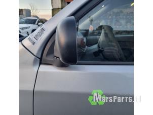Gebruikte Buitenspiegel links Hyundai Atos 1.0 12V Prijs € 25,00 Margeregeling aangeboden door Autodemontagebedrijf De Mars