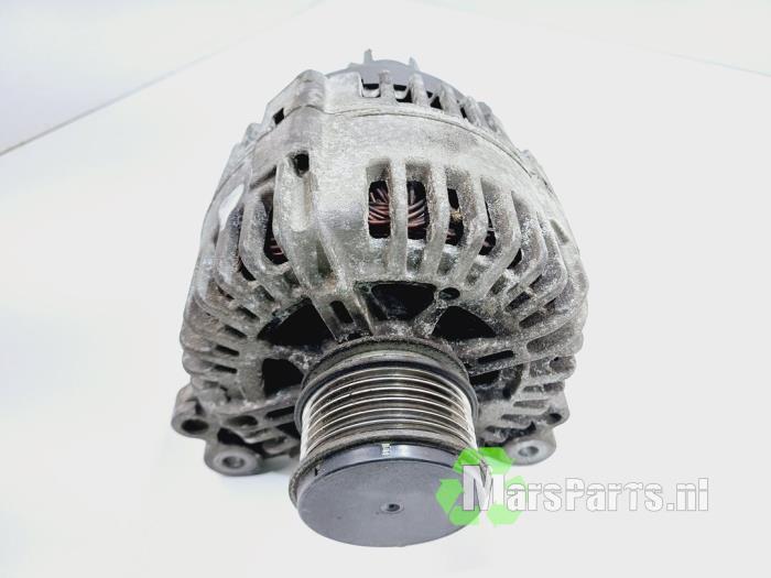 Gebruikte Alternator Audi A3 (8P1) 2.0 TDI 16V Prijs € 30,00 Margeregeling aangeboden door Autodemontagebedrijf De Mars