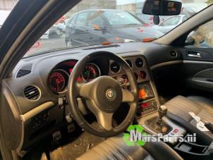Gebruikte Airbag set + dashboard Alfa Romeo 159 Sportwagon (939BX) 2.2 JTS 16V Prijs € 500,00 Margeregeling aangeboden door Autodemontagebedrijf De Mars