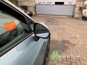 Gebruikte Buitenspiegel rechts Seat Ibiza ST (6J8) 1.2 TDI Ecomotive Prijs € 60,00 Margeregeling aangeboden door Autodemontagebedrijf De Mars