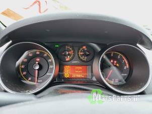 Gebruikte Dashboardkastje Fiat Punto 1.4 16V Prijs € 25,00 Margeregeling aangeboden door Autodemontagebedrijf De Mars