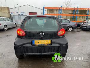 Gebruikte Achteras voorwielaandrijving Toyota Aygo (B10) 1.0 12V VVT-i Prijs € 100,00 Margeregeling aangeboden door Autodemontagebedrijf De Mars
