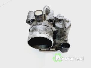 Gebruikte Gasklephuis Ford Fiesta 6 (JA8) 1.6 16V Sport Prijs € 36,00 Margeregeling aangeboden door Autodemontagebedrijf De Mars