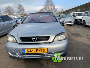 Gebruikte Remklauw (Tang) links-voor Opel Astra G (F67) 1.6 16V Prijs € 30,00 Margeregeling aangeboden door Autodemontagebedrijf De Mars