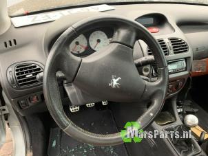 Gebruikte Kilometerteller KM Peugeot 206 CC (2D) 1.6 16V Prijs € 40,00 Margeregeling aangeboden door Autodemontagebedrijf De Mars