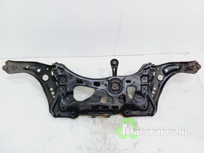 Gebruikte Subframe Seat Leon (5FB) 1.6 TDI Ecomotive 16V Prijs € 150,00 Margeregeling aangeboden door Autodemontagebedrijf De Mars