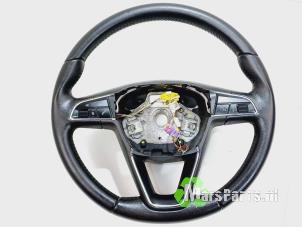 Gebruikte Stuurwiel Seat Leon (5FB) 1.6 TDI Ecomotive 16V Prijs € 50,00 Margeregeling aangeboden door Autodemontagebedrijf De Mars