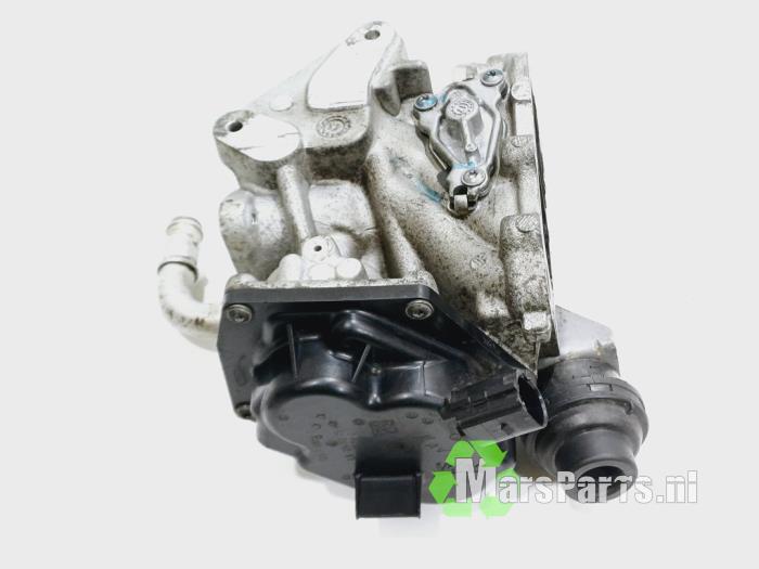 Gebruikte EGR Klep Volkswagen Transporter/Caravelle T5 2.0 TDI DRF 4Motion Prijs € 72,00 Margeregeling aangeboden door Autodemontagebedrijf De Mars