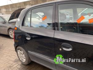 Gebruikte Portier 4Deurs rechts-achter Hyundai Atos 1.1 12V Prijs € 75,00 Margeregeling aangeboden door Autodemontagebedrijf De Mars