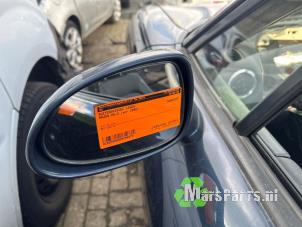 Gebruikte Buitenspiegel links Mazda MX-5 (NB18/35/8C) 1.8i 16V Prijs € 149,00 Margeregeling aangeboden door Autodemontagebedrijf De Mars