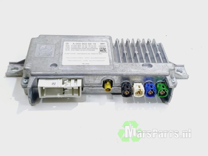 PDC Module van een Mercedes-Benz E (W213) E-220d 2.0 Turbo 16V 2019