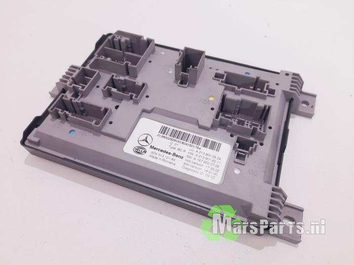 Gebruikte Computer Body Control Mercedes E (W213) E-220d 2.0 Turbo 16V Prijs € 162,00 Margeregeling aangeboden door Autodemontagebedrijf De Mars