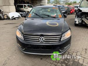 Gebruikte Stuurhuis Bekrachtigd Volkswagen Passat Variant (365) 2.0 TDI 16V 140 Prijs € 300,00 Margeregeling aangeboden door Autodemontagebedrijf De Mars