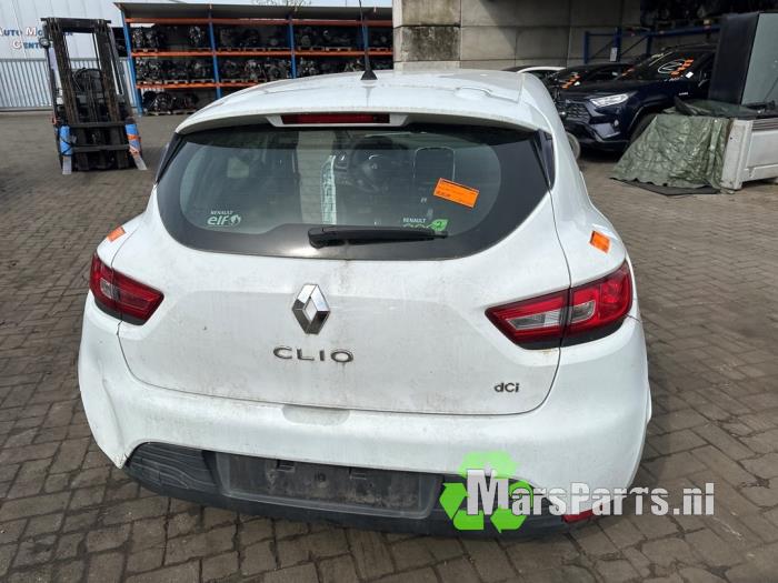 Snijdeel rechts-achter van een Renault Clio IV (5R) 1.5 dCi 75 FAP 2015