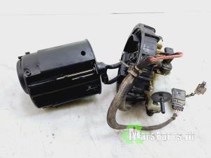 Gebruikte Adblue pomp Mercedes G (463) G 350 BlueTEC V6 24V Prijs op aanvraag aangeboden door Autodemontagebedrijf De Mars