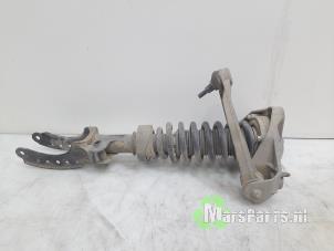 Gebruikte Mac Phersonpoot rechts-voor Volkswagen Touareg (7LA/7L6) 2.5 TDI R5 Prijs € 63,00 Margeregeling aangeboden door Autodemontagebedrijf De Mars