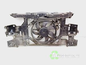 Gebruikte Frontpaneel Renault Megane III Berline (BZ) 1.5 dCi 110 Prijs € 90,00 Margeregeling aangeboden door Autodemontagebedrijf De Mars