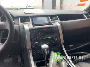 Gebruikte Kachel Bedieningspaneel Landrover Range Rover Sport (LS) 2.7 TDV6 24V Prijs € 50,00 Margeregeling aangeboden door Autodemontagebedrijf De Mars