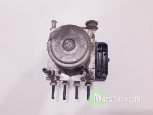 ABS Pomp van een Opel Insignia 2.0 SIDI Eco Turbo 16V 2015